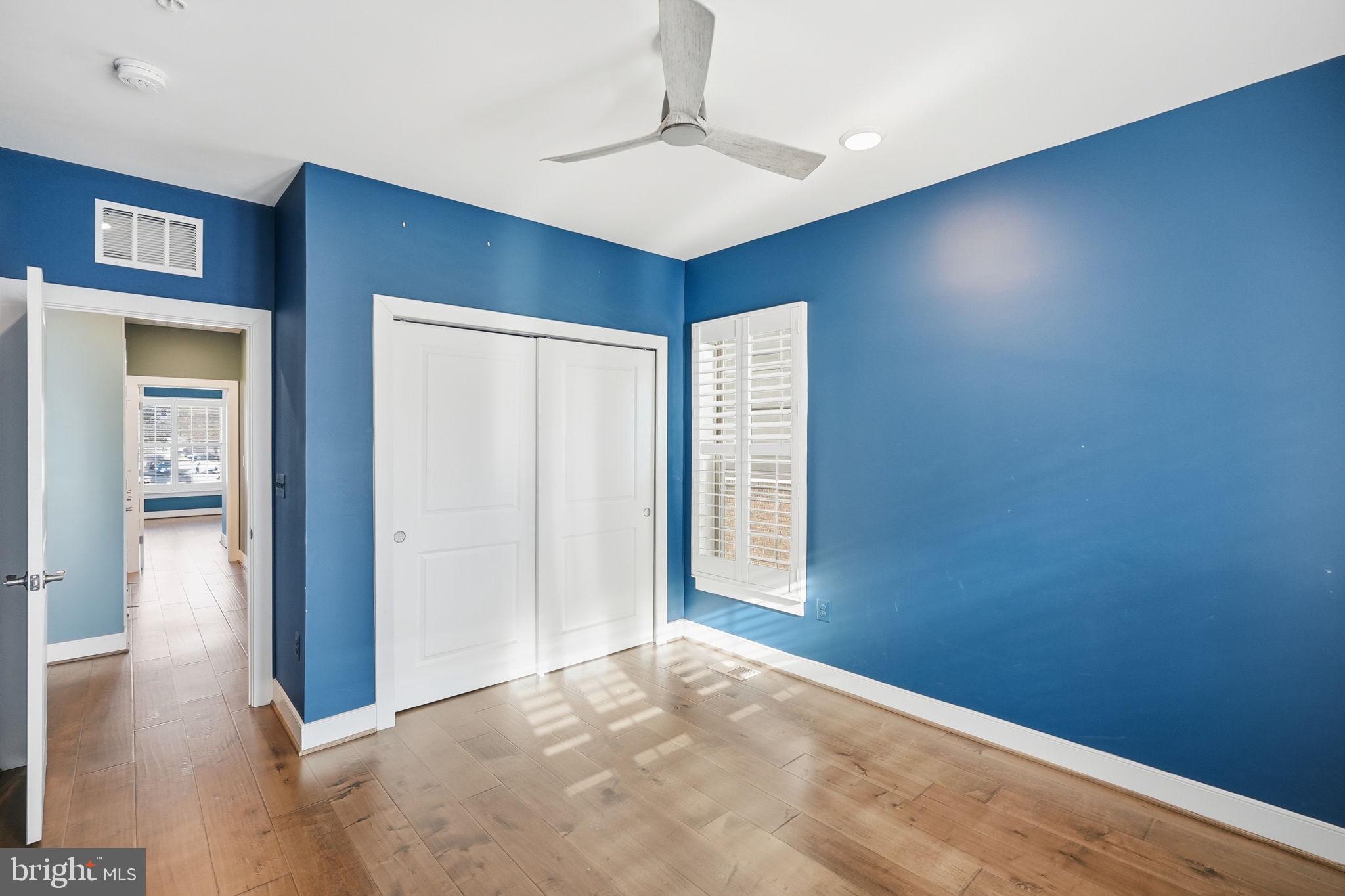 9540 Fields Road, Unit 9540 Gaithersburg, MD 20878 - Photo 20 of 30 Bedroom 3 Reverse