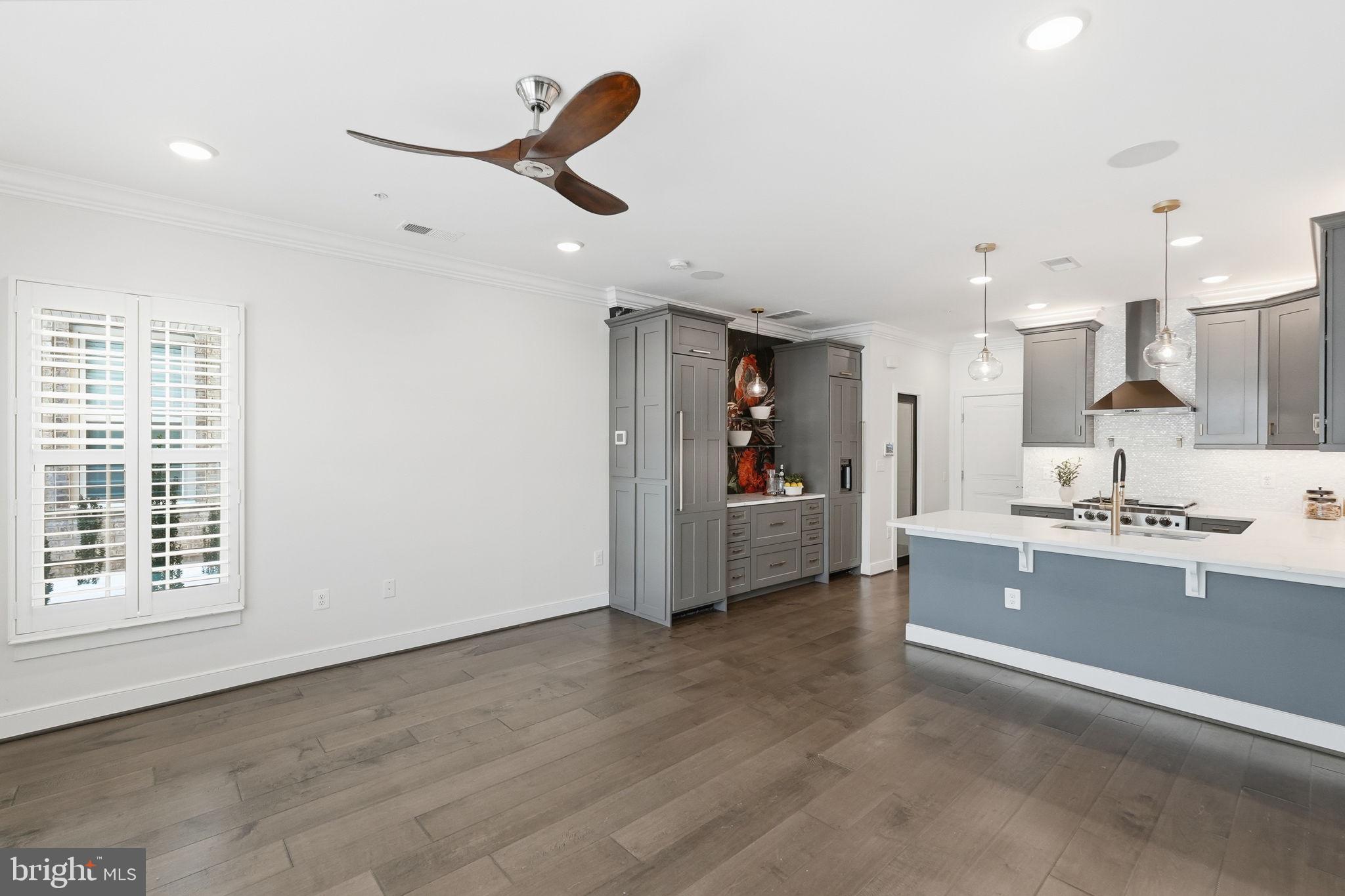 9540 Fields Road, Unit 9540 Gaithersburg, MD 20878 - Photo 2 of 30 Open Concept Living