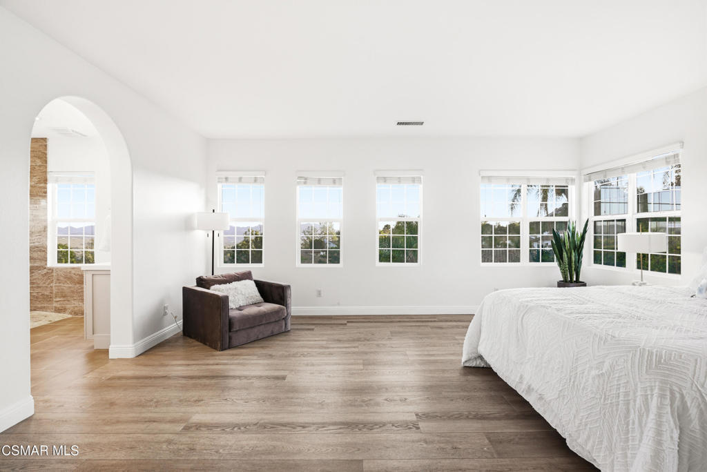 2424 Springbrook Street Thousand Oaks, CA 91362 - Photo 32 of 58