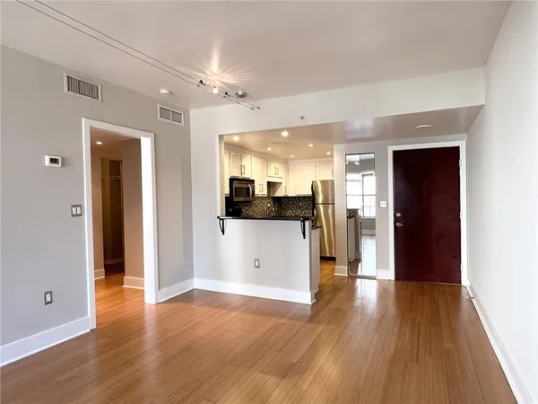 $1,650 | 199 14th Street Northeast, Unit 1609, Atlanta, GA 30309