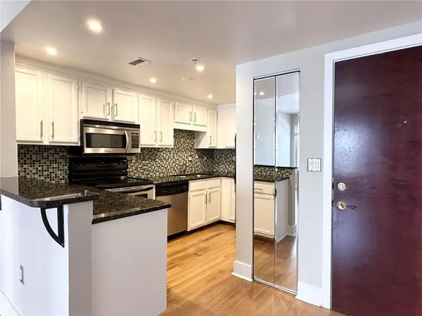 $1,650 | 199 14th Street Northeast, Unit 1609, Atlanta, GA 30309