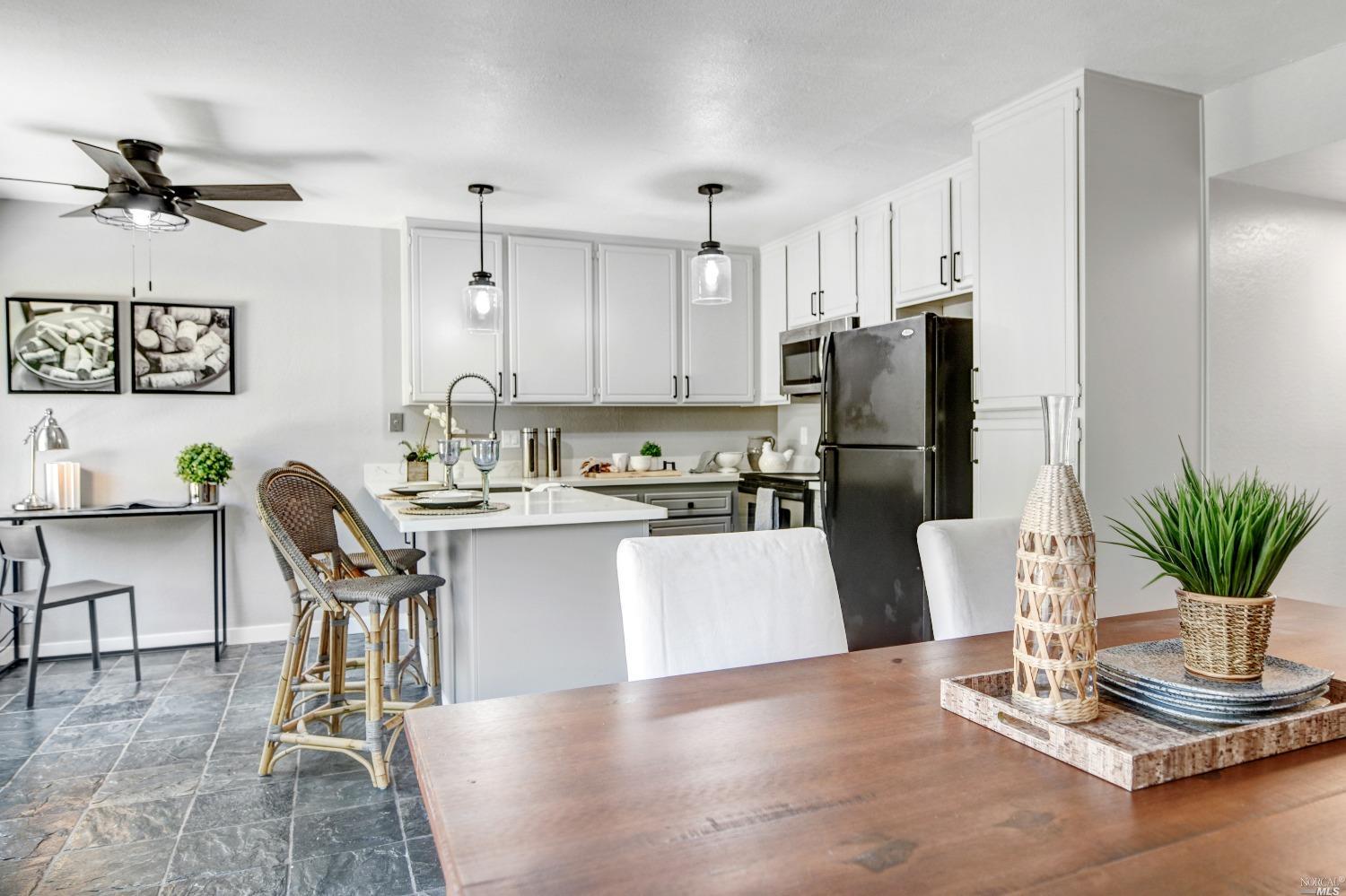 2016 Clearview Circle Benicia, CA 94510 - Photo 14 of 31