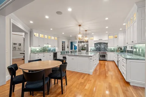 $3,495,000 | 161 Farm Street, Dover, MA 02030