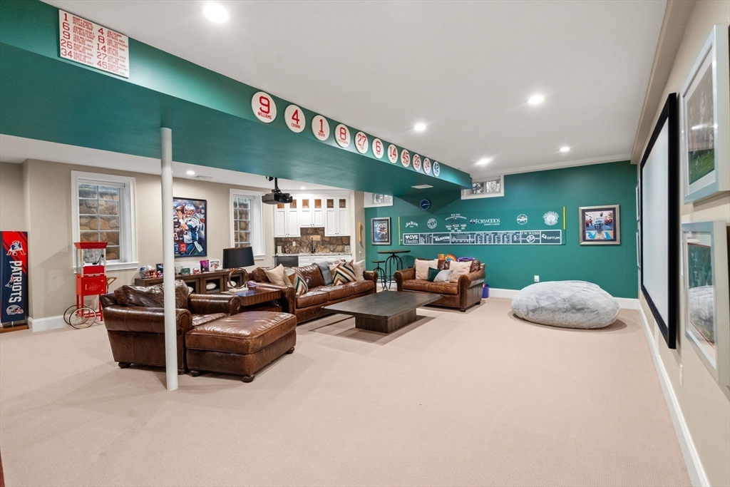 161 Farm Street Dover, MA 02030 - Photo 32 of 42