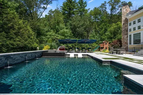 $3,495,000 | 161 Farm Street, Dover, MA 02030