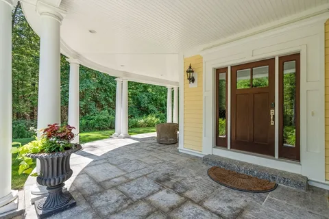 $3,495,000 | 161 Farm Street, Dover, MA 02030