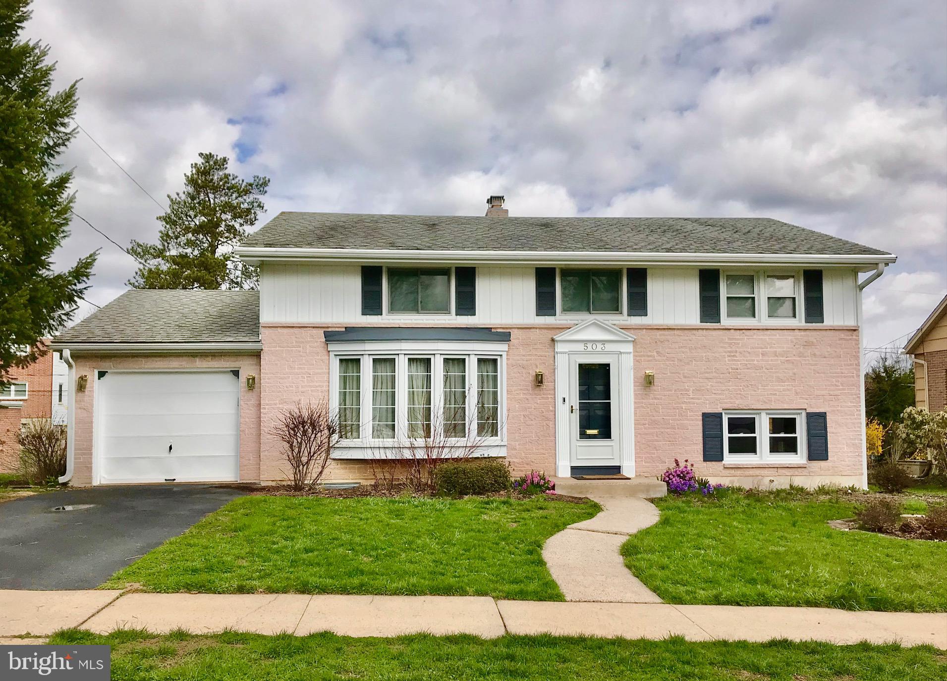 503 Taylor Avenue Reading, PA 19607 - Photo 1 of 24 Front