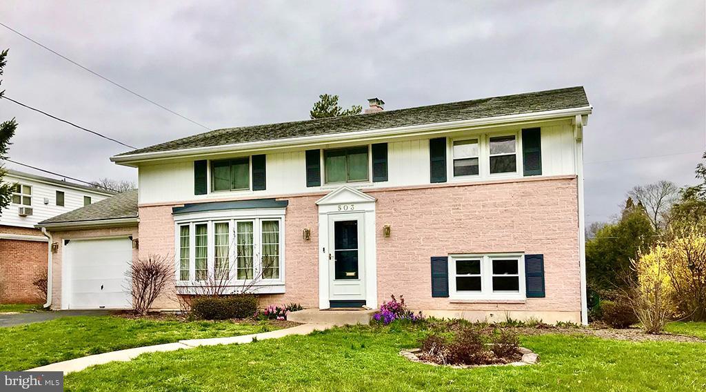 503 Taylor Avenue Reading, PA 19607 - Photo 24 of 24 Front