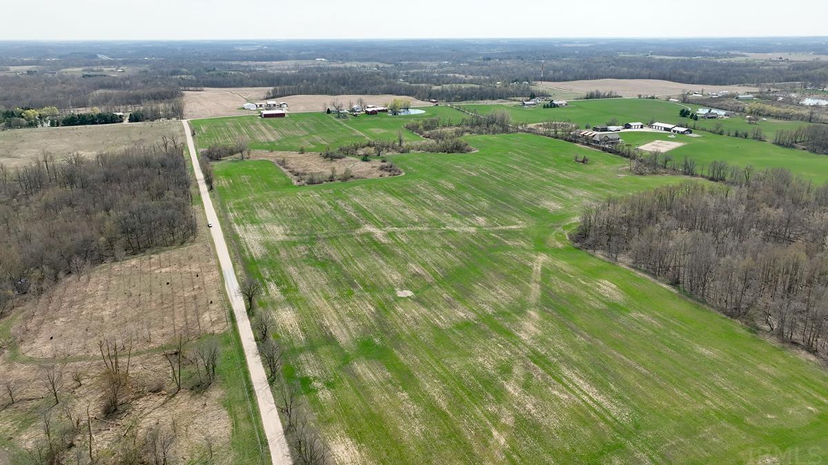 N 750 E Fremont, IN 46737 - Photo 7 of 11