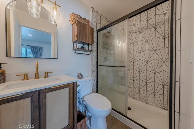 $919,000 | 135 Morristown Lane, Costa Mesa, CA 92626