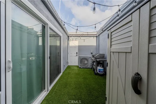 $919,000 | 135 Morristown Lane, Costa Mesa, CA 92626