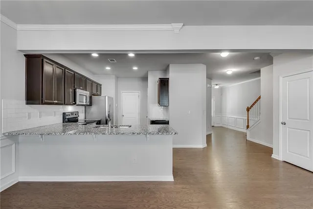 $2,200 | 1024 Haley Woods Lane, Lawrenceville, GA 30043