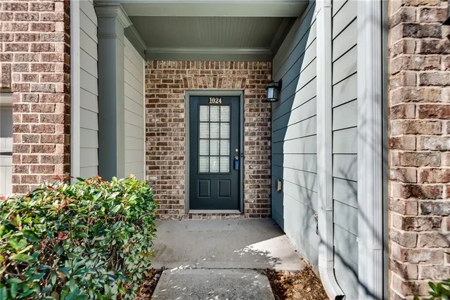 $2,200 | 1024 Haley Woods Lane, Lawrenceville, GA 30043