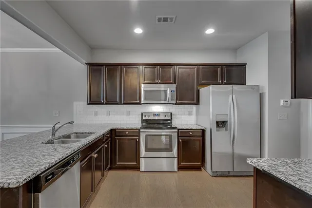 $2,200 | 1024 Haley Woods Lane, Lawrenceville, GA 30043