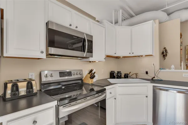 $2,750 | 1555 California Street, Unit 607, Denver, CO 80202