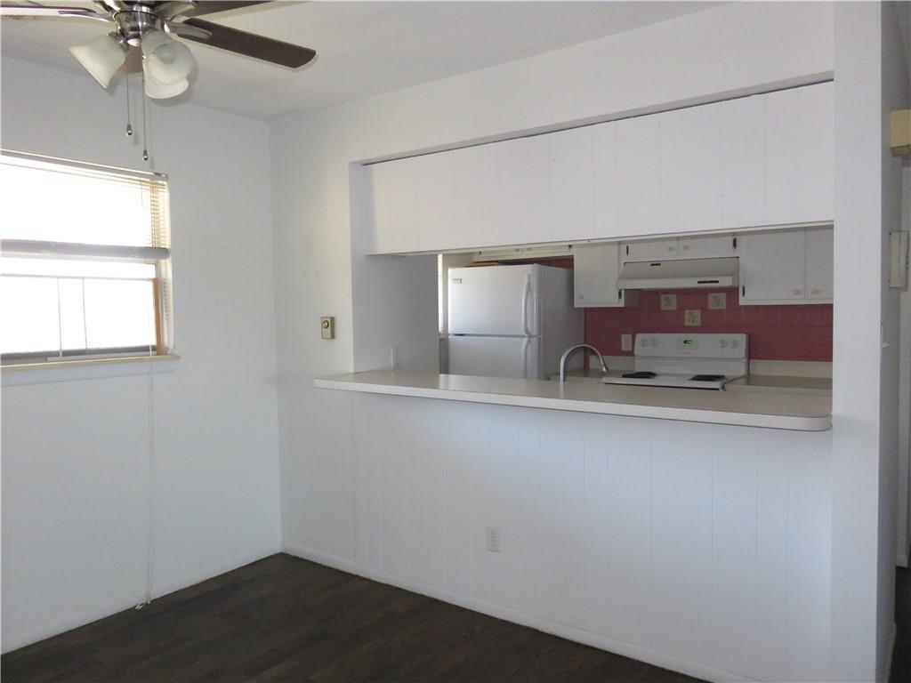 4940 Allisonville Road, Unit E Indianapolis, IN 46205 - Photo 3 of 14 Gallery Image 3