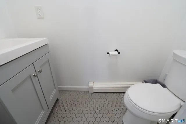 $2,800 | 29 Rita Avenue, Bridgeport, CT 06606