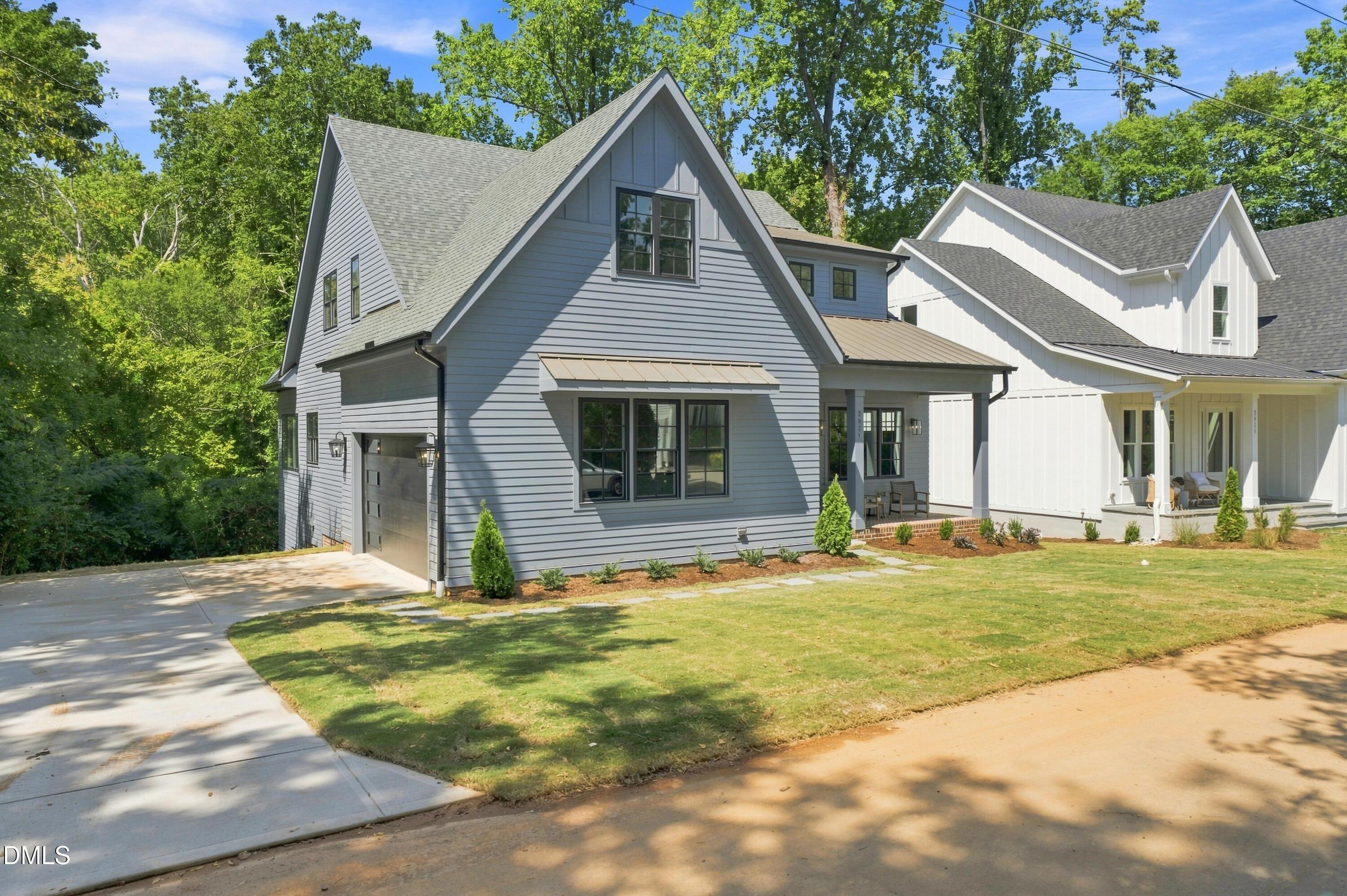 2921 Claremont Road Raleigh, NC 27608 - Photo 5 of 44 DSC07439