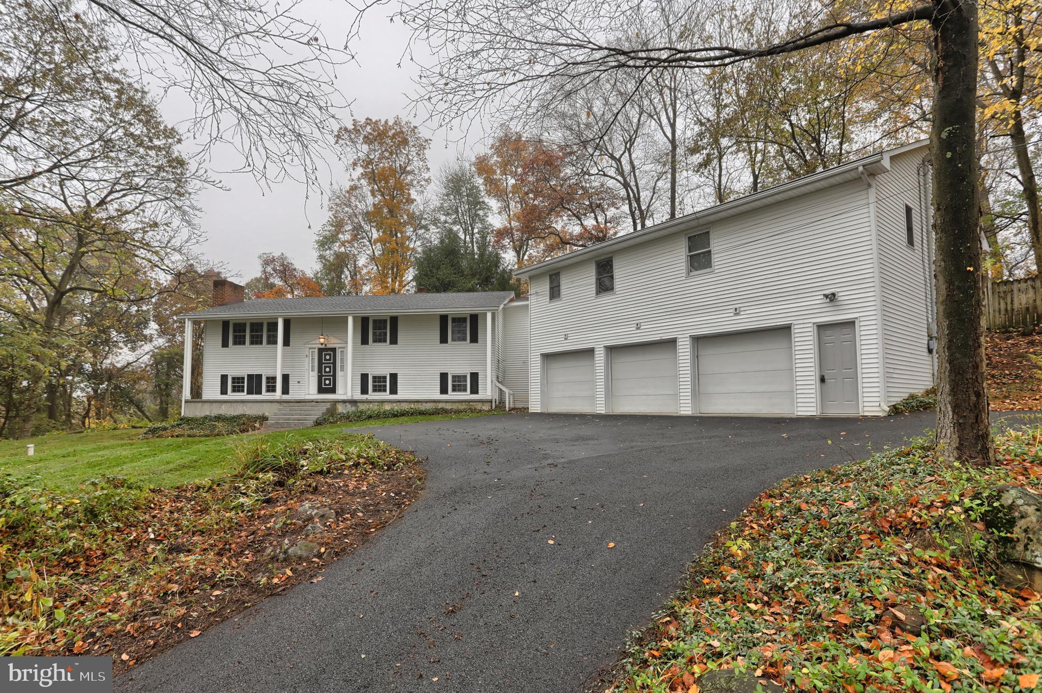 4170 Roundtop Road Elizabethtown, PA 17022 - Photo 2 of 68 Gallery Image 2