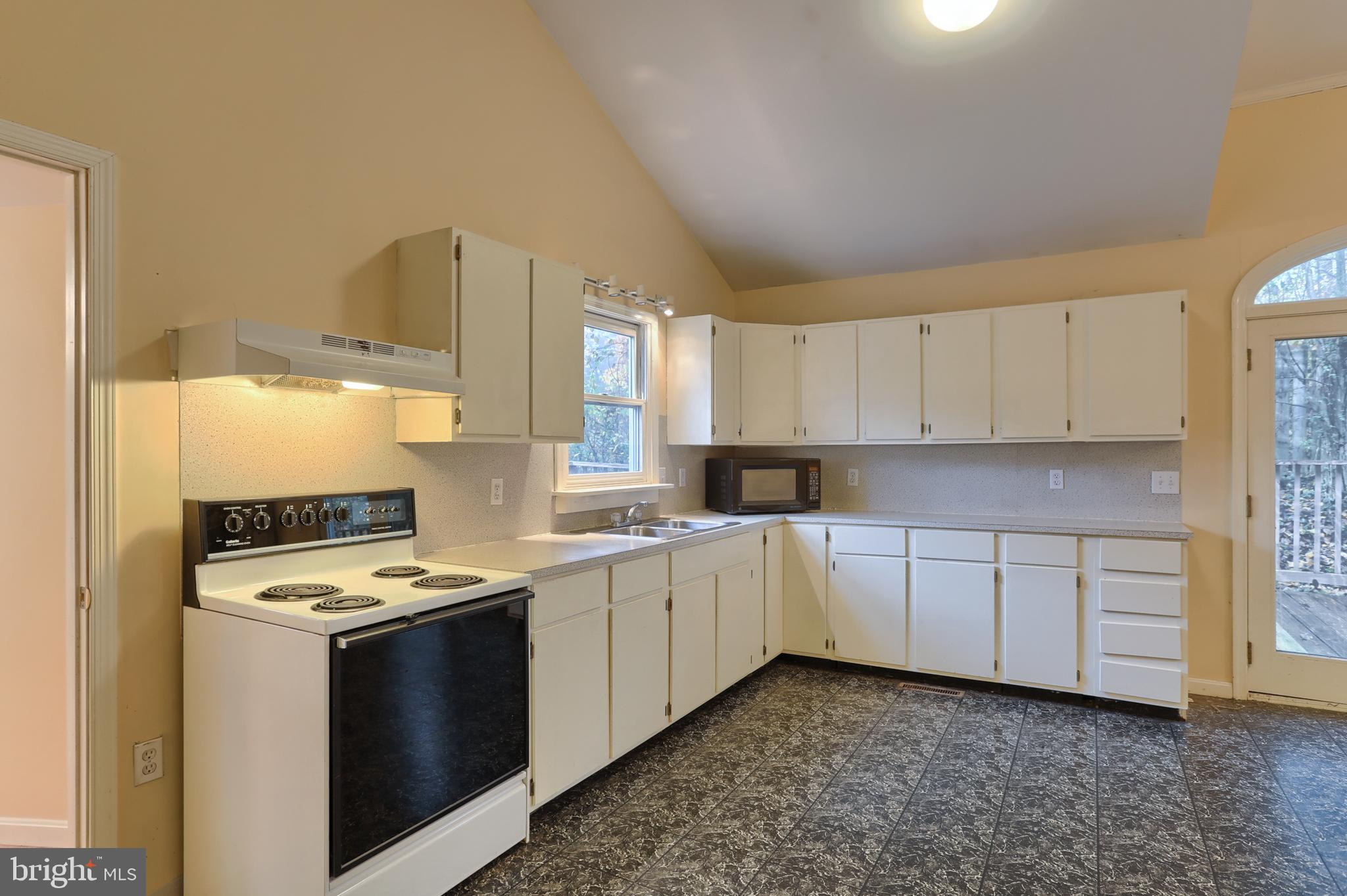 4170 Roundtop Road Elizabethtown, PA 17022 - Photo 33 of 68 Gallery Image 33