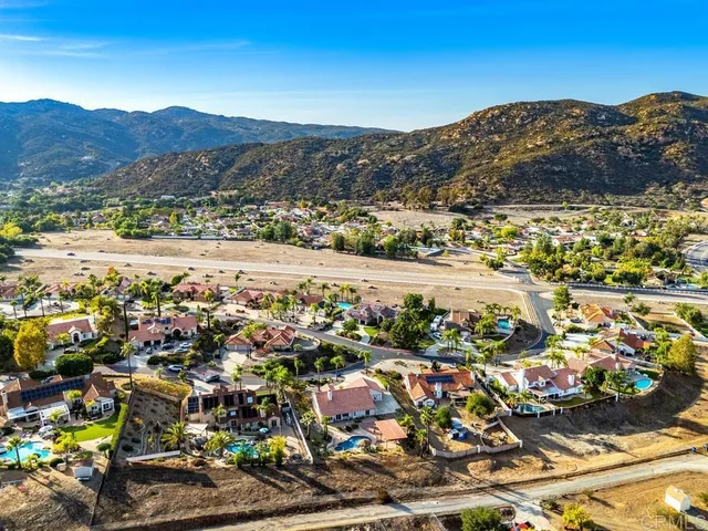 $1,250,000 | 416 Summerhill Terrace, Alpine, CA 91901