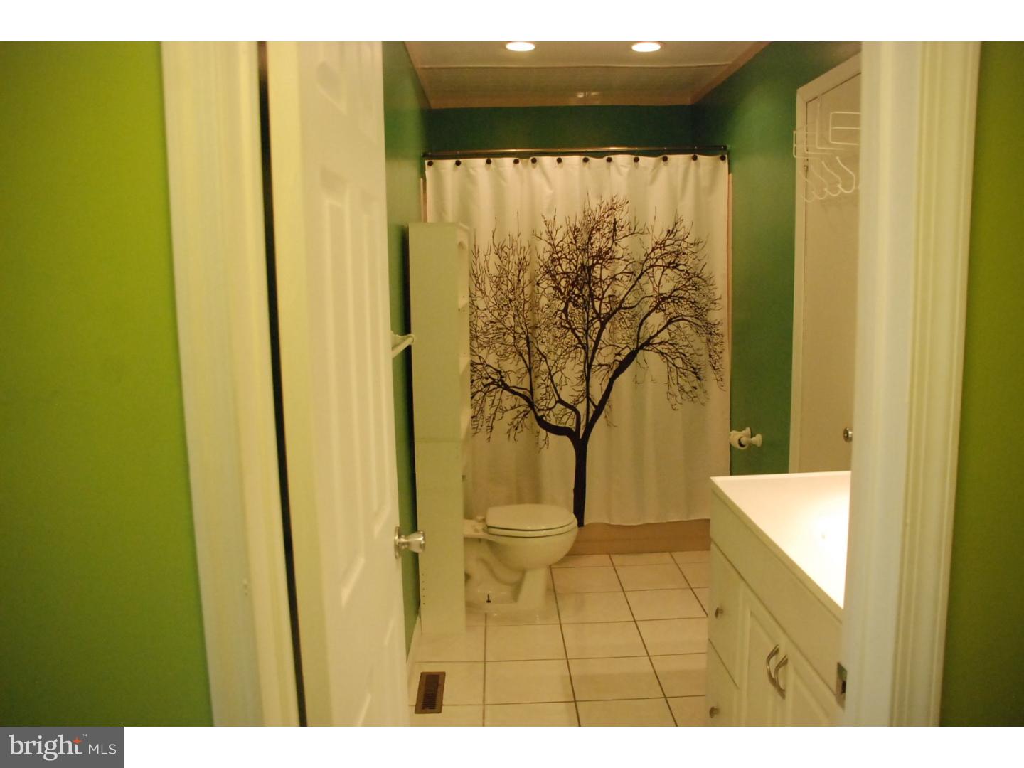 94 Stonegate Road Quakertown, PA 18951 - Photo 13 of 20 Gallery Image 13