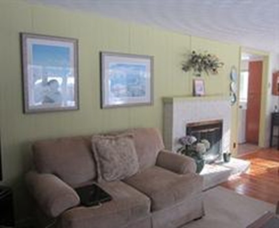48 Paxton Road Spencer, MA 01562 - Photo 3 of 19 Gallery Image 3