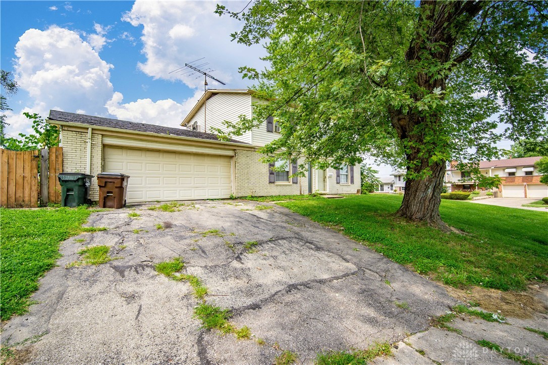 4149 Klepinger Road Dayton, OH 45416 - Photo 2 of 18 Gallery Image 2