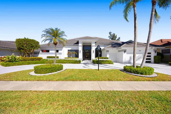 $9,500 | 10522 Stonebridge Boulevard, Boca Raton, FL 33498