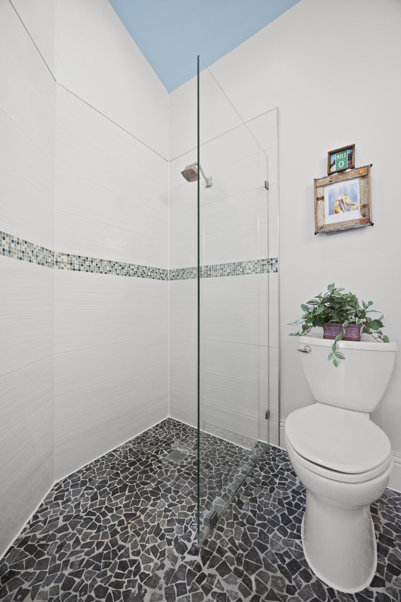 10522 Stonebridge Boulevard Boca Raton, FL 33498 - Photo 41 of 62 outdoor bathroom (2)