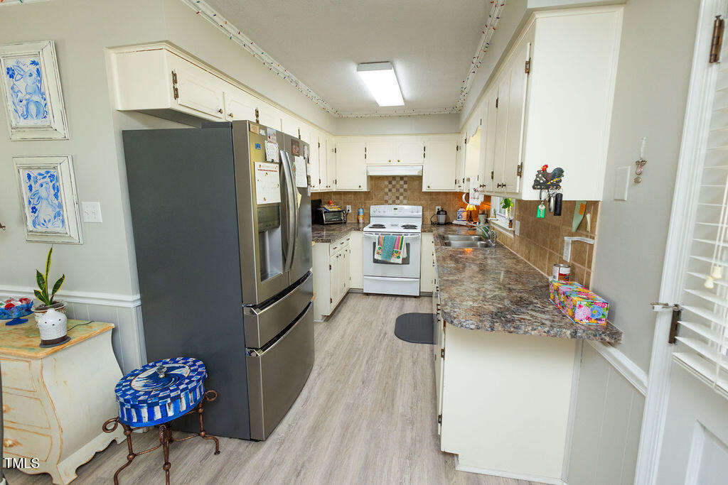 5639 Cleveland Road Clayton, NC 27520 - Photo 16 of 23 AY3A6405