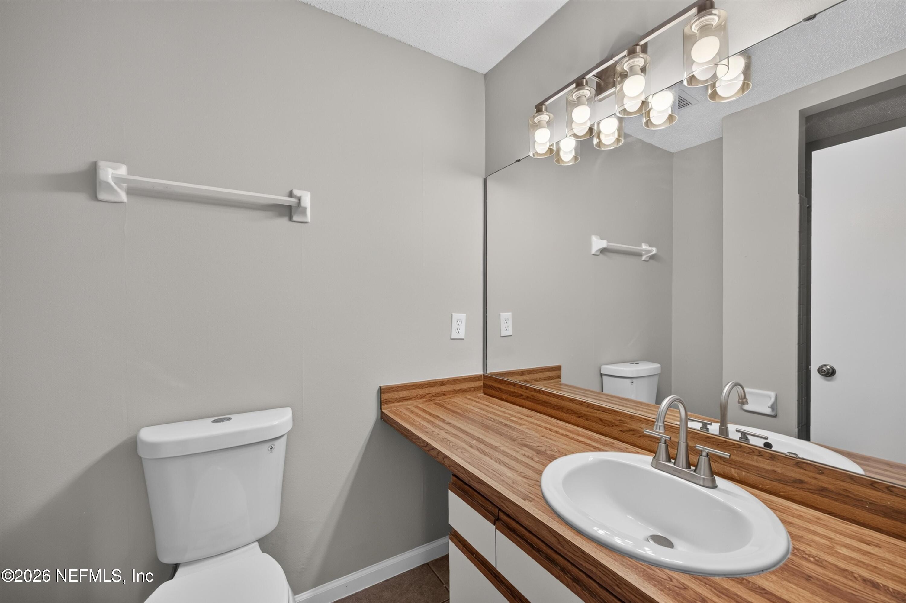 3801 Crown Point Road, Unit 2152 Jacksonville, FL 32257 - Photo 20 of 32 20-3801 Crown Point Rd-24