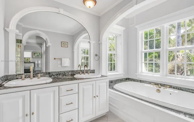 $4,999,900 | 75761 Overseas Highway, Islamorada, FL 33036