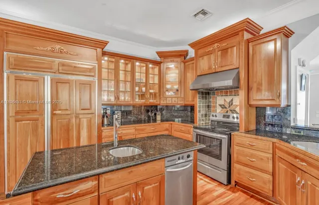 $4,999,900 | 75761 Overseas Highway, Islamorada, FL 33036