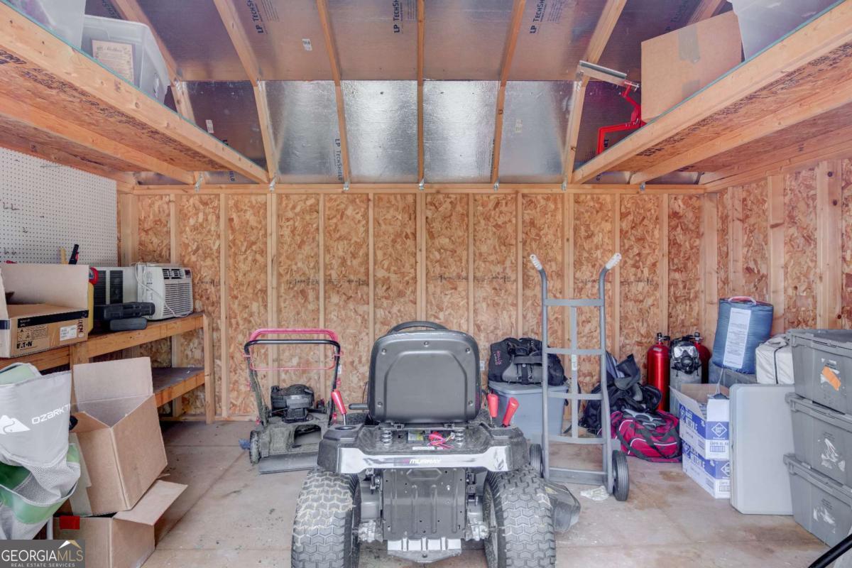 665 Caney Branch Road Lavonia, GA 30553 - Photo 26 of 26 a room with musical instruments