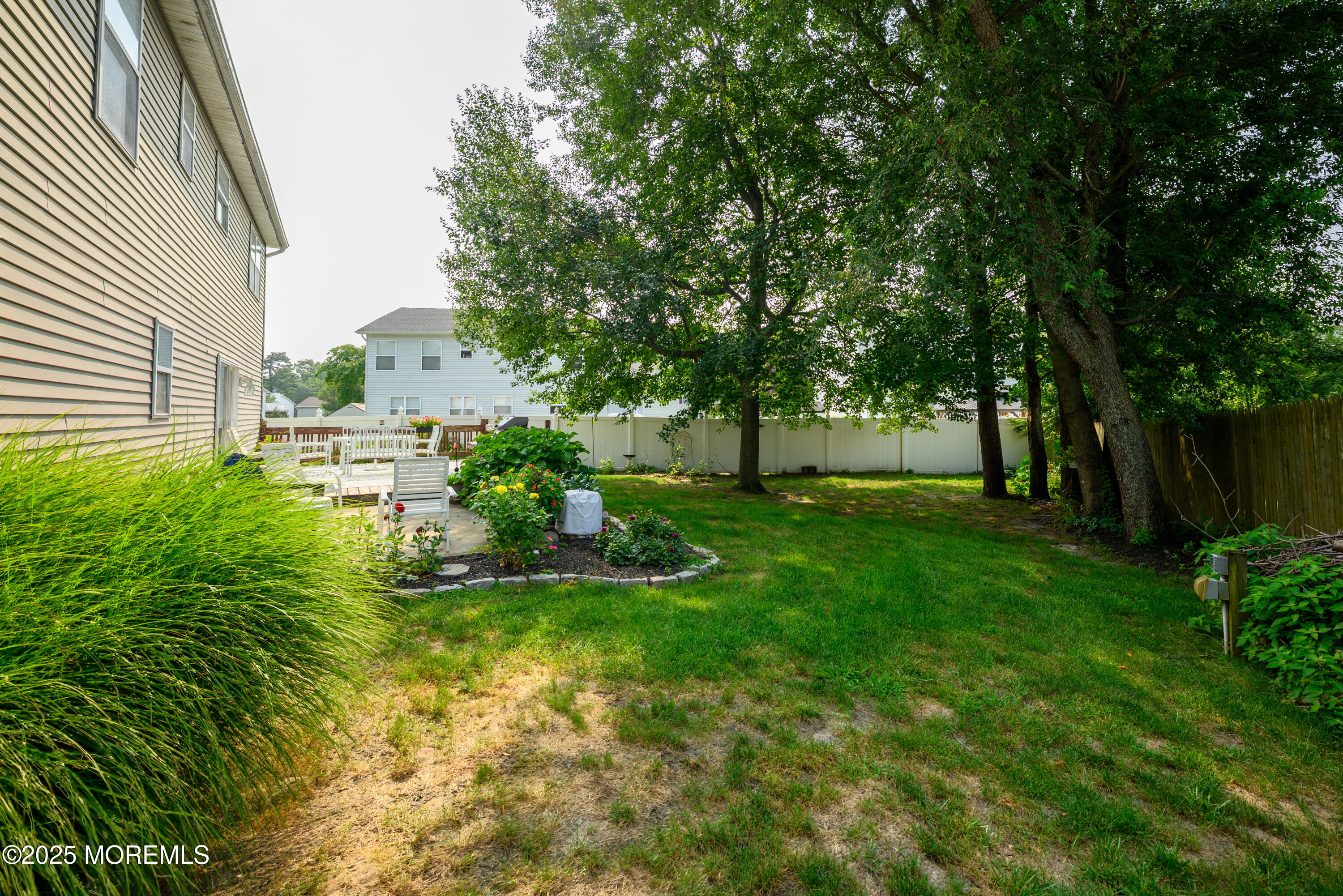 18 Fella Street Howell, NJ 07731 - Photo 29 of 35 a view of yard with green space