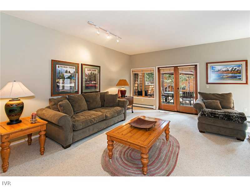 939 Incline Way, Unit 204 Incline Village, NV 89451 - Photo 6 of 16 Living Room.