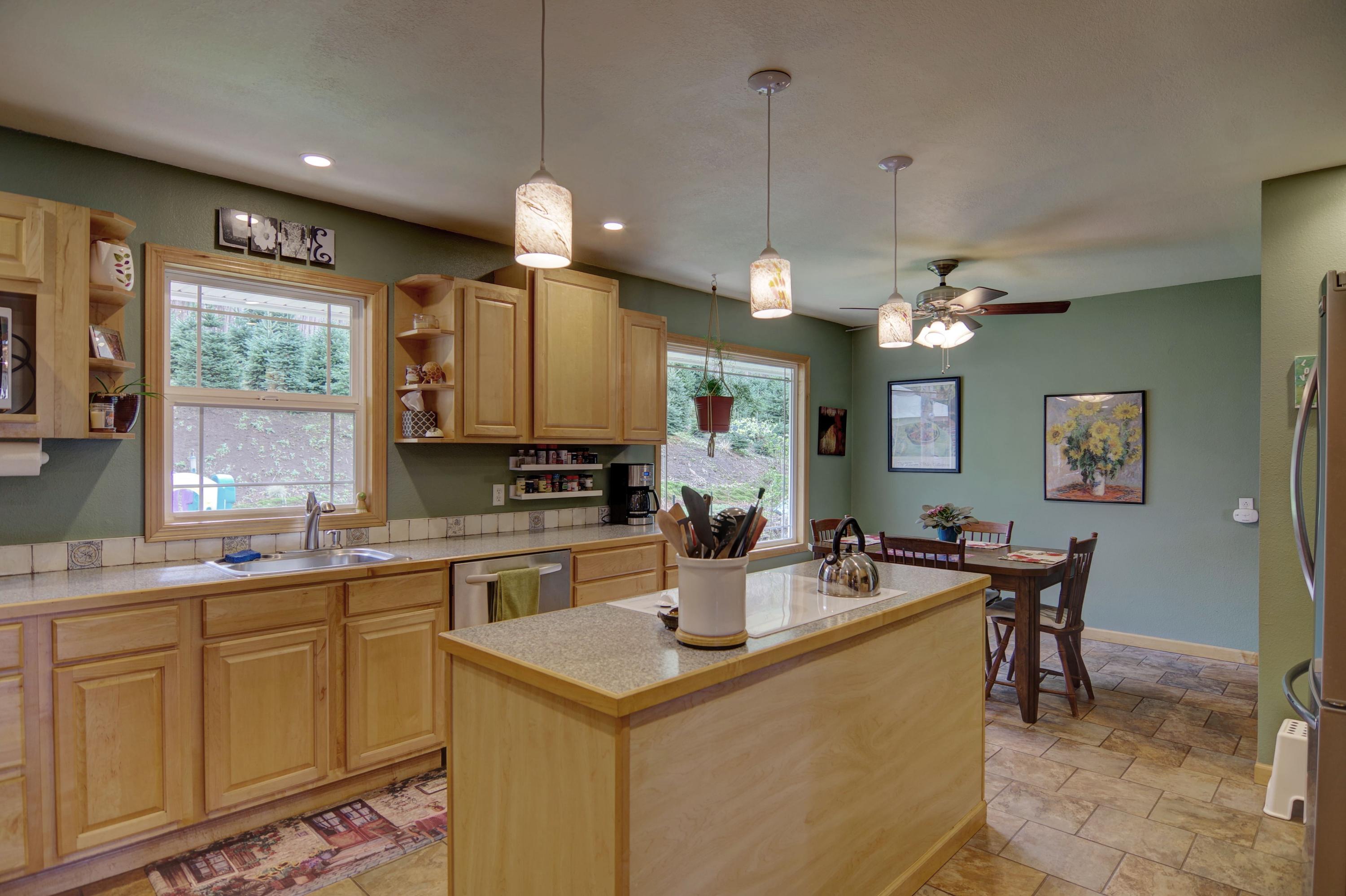 6575 Diercks Road Tillamook, OR 97141 - Photo 21 of 57 IMGP0483_4_5_Interior