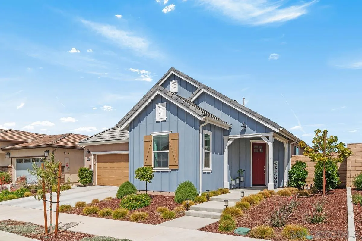 32082 Sedge Way Temecula, CA 92591 - Photo 25 of 59 a front view of a house with a yard