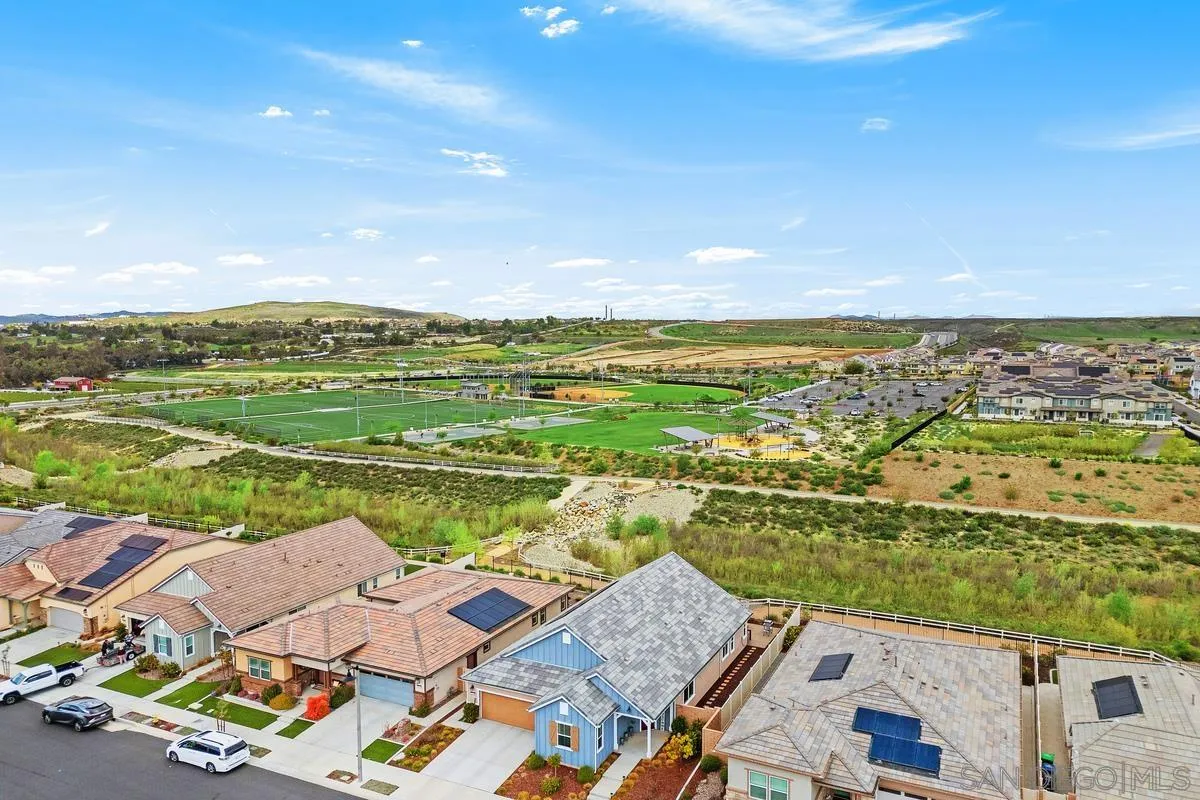 32082 Sedge Way Temecula, CA 92591 - Photo 57 of 59 an aerial view of residential houses with outdoor space and ocean view