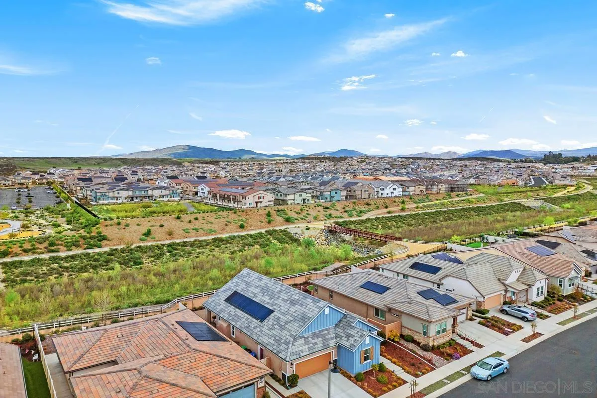32082 Sedge Way Temecula, CA 92591 - Photo 58 of 59 an aerial view of multiple house
