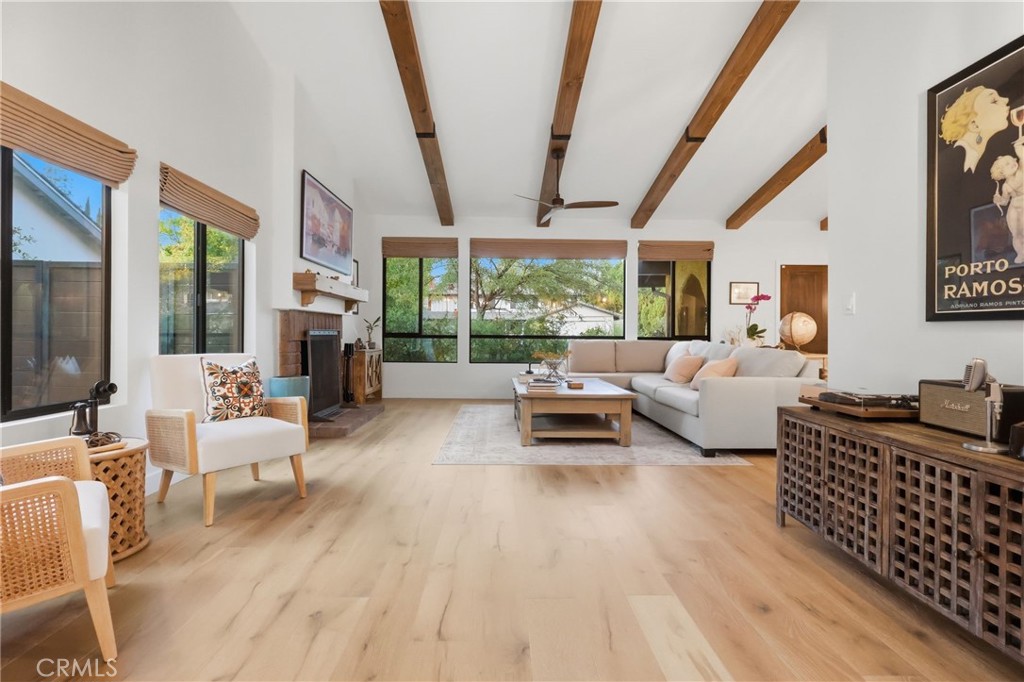 22616 Town Crier Road Calabasas, CA 91302 - Photo 11 of 45