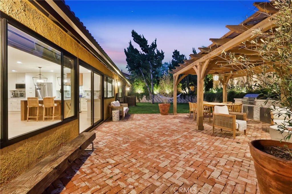 22616 Town Crier Road Calabasas, CA 91302 - Photo 38 of 45