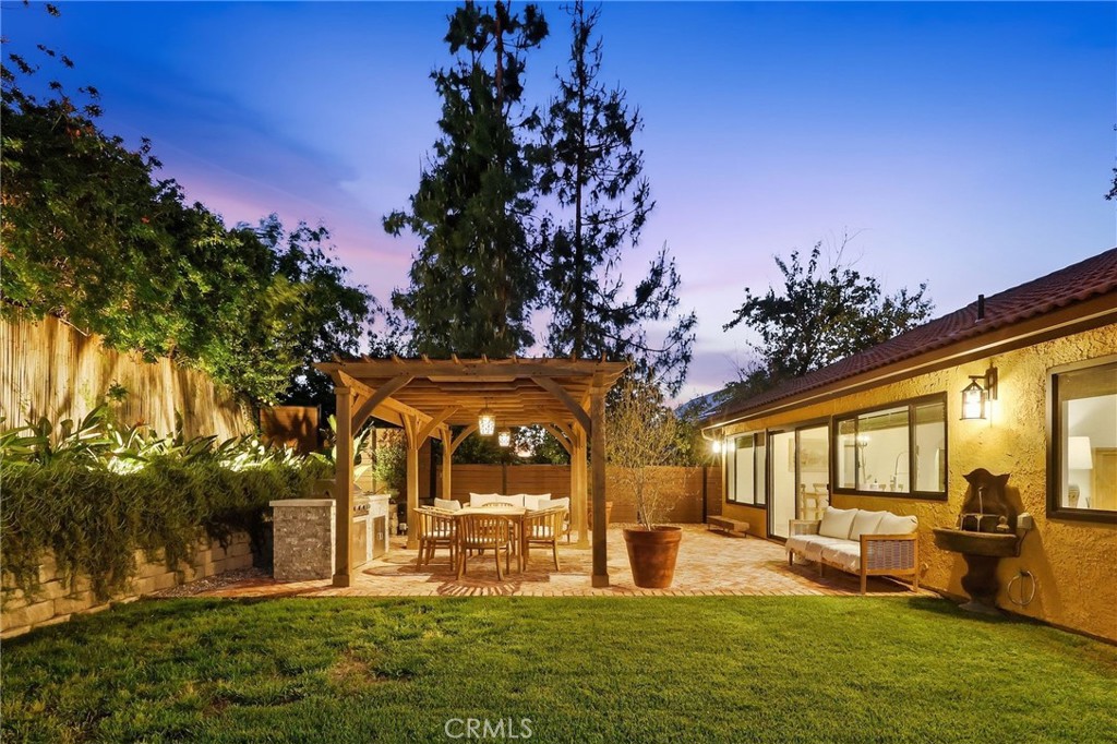 22616 Town Crier Road Calabasas, CA 91302 - Photo 41 of 45