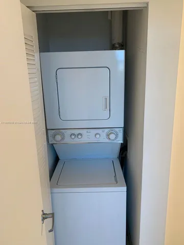 $2,300 | 1 Glen Royal Parkway, Unit 1107, Miami, FL 33125