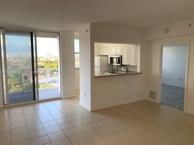 $2,300 | 1 Glen Royal Parkway, Unit 1107, Miami, FL 33125
