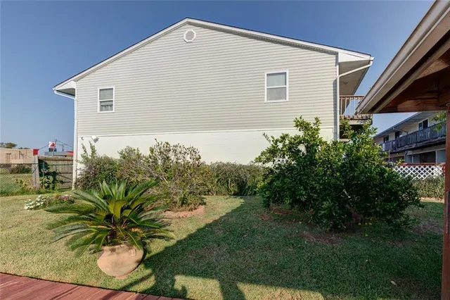 $1,050 | 4650 Pontchartrain Drive, Unit T, Slidell, LA 70458