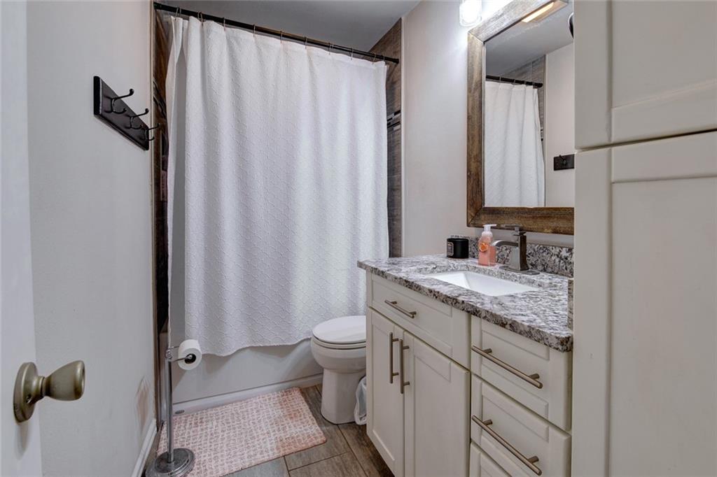 4650 Pontchartrain Drive, Unit T Slidell, LA 70458 - Photo 7 of 11