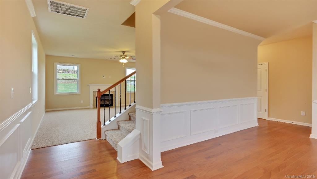 8943 Inverness Bay Road, Unit 192 Charlotte, NC 28278 - Photo 3 of 13 Gallery Image 3