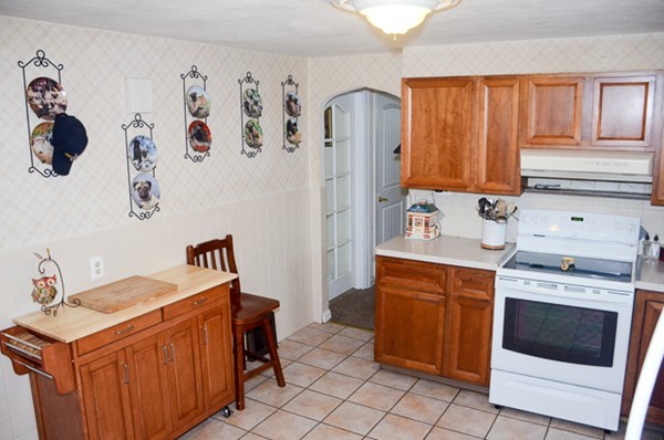 43 Beaufort Circle Springfield, MA 01104 - Photo 11 of 28 Gallery Image 11